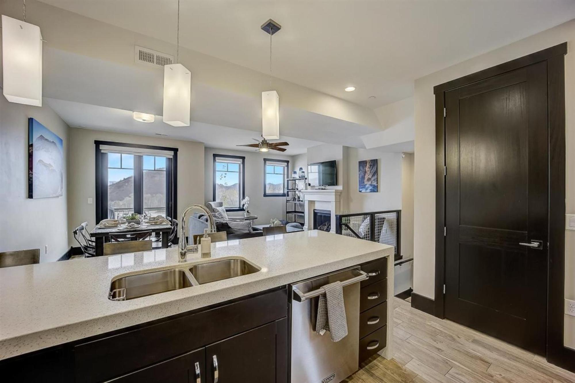 Blackstone At The Canyons By Avantstay Stunning Views 5-Minutes To Park City Mountain Ski Lift Exterior photo